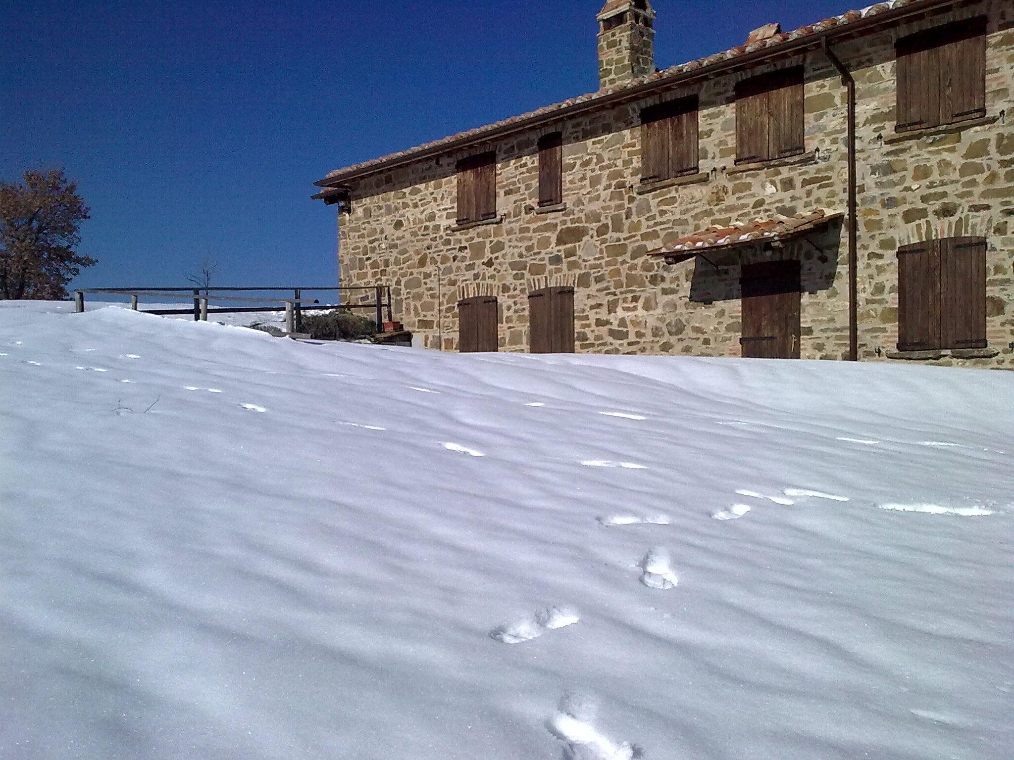 Trekking sul Monte Amiata poggiobello neve1